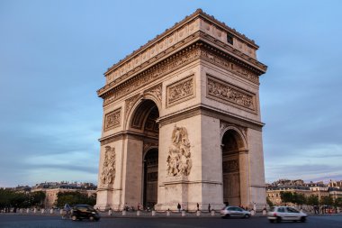 Zafer Kemeri, Paris, Fransa