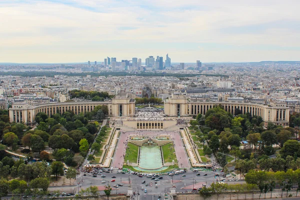 Paris havadan görünümü