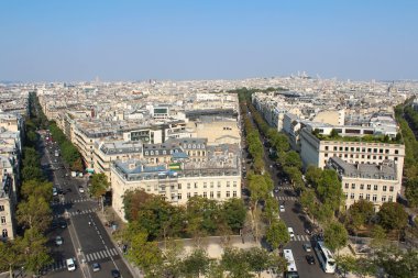 Farklı mimari Paris çatısı görüntüsü.
