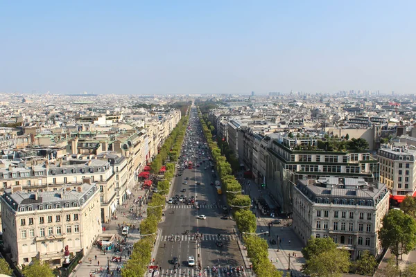 The view from the roof of the diverse architecture of Paris. — Stock Photo, Image