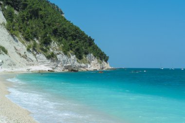 Conero plaj: Marche, İtalya