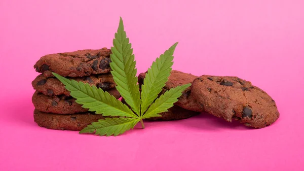 Biscuits Chocolat Avec Effet Thc Cbd Aliments Sucrés Avec Marijuana — Photo