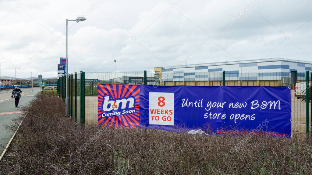 Rhyl, Denbighshire; Reino Unido Feb 21, 2021 Una pancarta tiene una