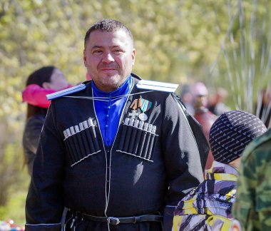 Kazaklar formundaki temsilcisi.