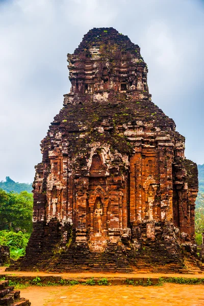 Mein Sohn, alte hinduistische Muster — Stockfoto