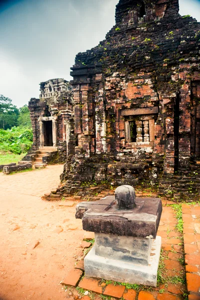 My Son, Ancient Hindu tamples — Stock Photo, Image