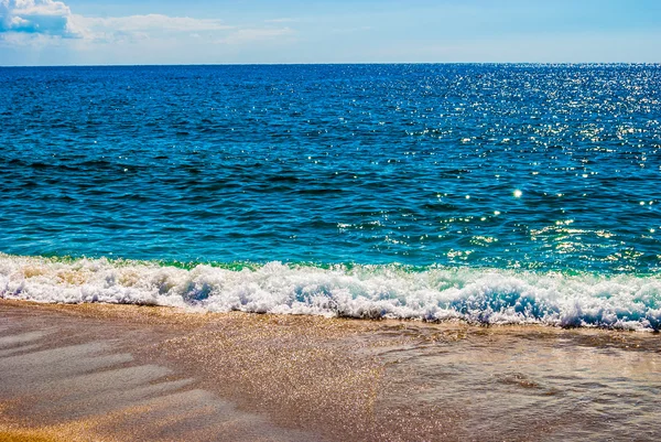 모래사장 과 바다 — 스톡 사진