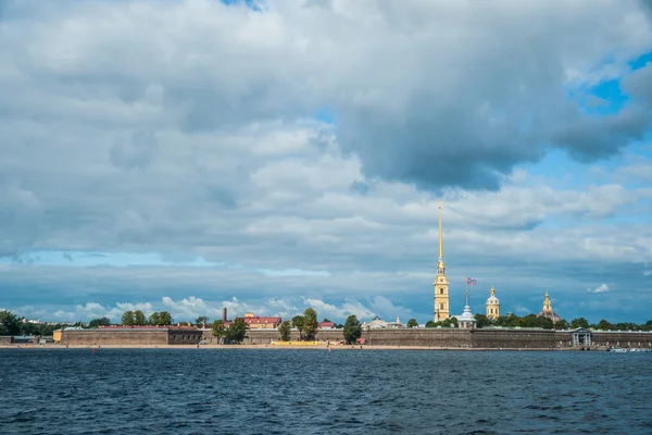 Fortaleza de Pedro e Paulo em São Petersburgo — Fotografia de Stock