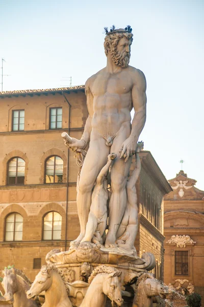 Фонтан Нептун во Флоренции, Италия . — стоковое фото