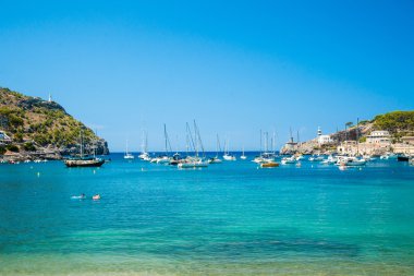 Puerto de Nottingham, Mallorca bağlantı noktası Adası