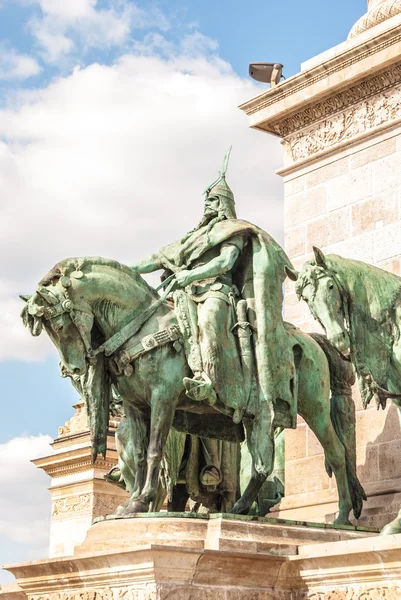 Detail des Denkmals auf dem Heldenplatz in Budapest — Stockfoto