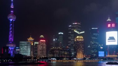 Gece atlamalı, Şangay, Çin