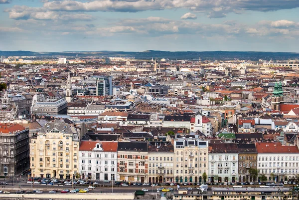 Peautiful panorama of Budapest city — Stock Photo, Image