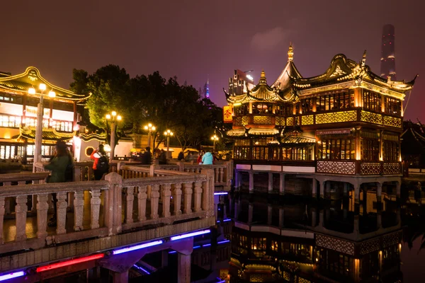 Jardín chino tradicional Yuyuan en Shanghai — Foto de Stock