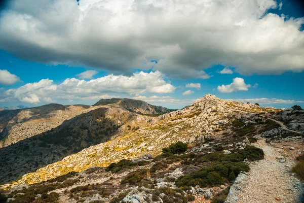 Belas montanhas na parte ocidental da ilha de Maiorca, Spai — Fotografia de Stock