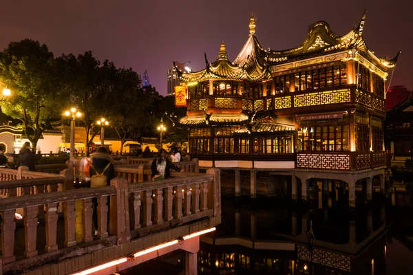 Jardín chino tradicional Yuyuan en Shanghai — Foto de Stock
