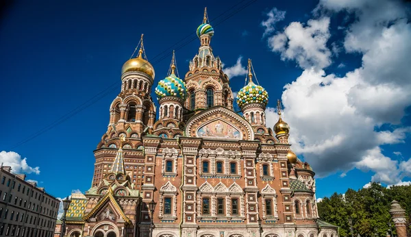 Kan, Saint-Petersburg, Rusya üzerinde kurtarıcı Kilisesi. — Stok fotoğraf