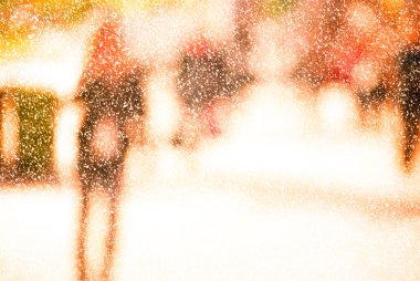 Kışın şehir commuters