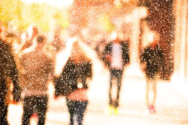 Kışın şehir commuters