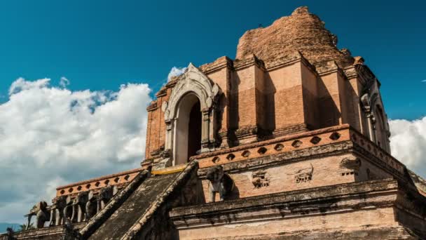 Dia timelapse de um templo em Chiang Mai, Tailândia — Vídeo de Stock