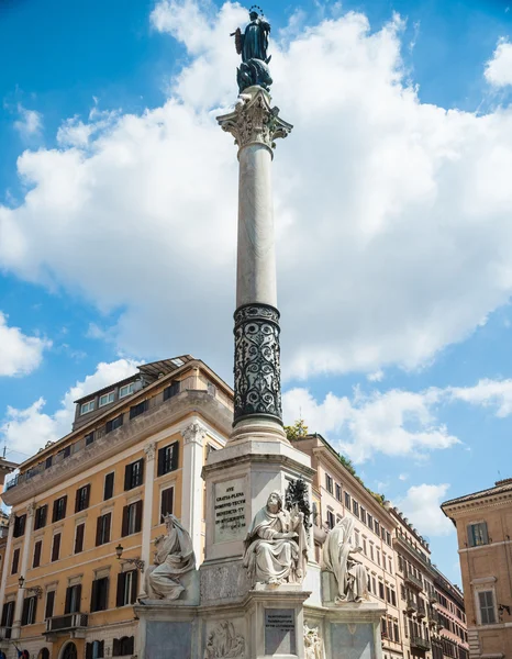 Roma 'daki Lekesiz Gebeliğin Sütunu — Stok fotoğraf