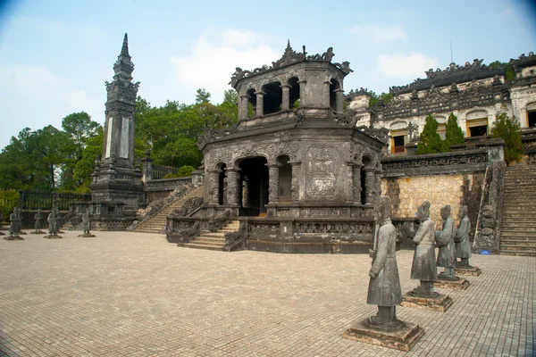 Túmulo do imperador Khai Dinh em Hue, Vietnã . — Fotografia de Stock
