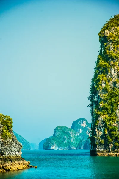 Bahía de Ha Long —  Fotos de Stock
