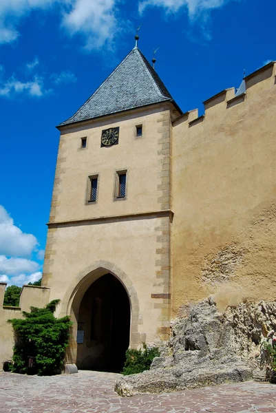 Karlstejn yeşil tepe, Prag Kalesi