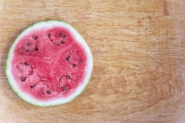 Karpuz ahşap üzerine