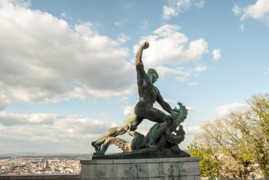 Özgürlük heykeli Budapeşte