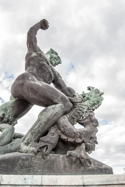 Статуя свободы Будапешта — стоковое фото