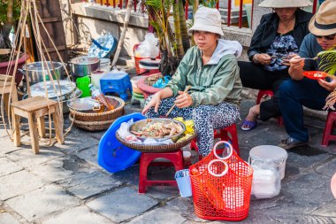Vietnamca sokak satıcıları