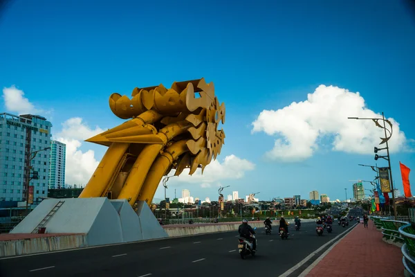 The Dragon Bridge — Stock Photo, Image