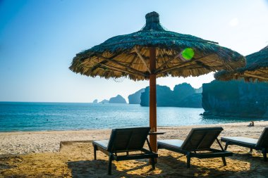 tropikal tatil köyü