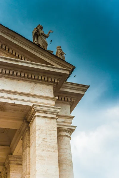 Mimari detay colonnade Vatikan - Roma, İtalya — Stok fotoğraf