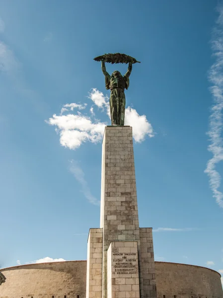 Estatua de Libert en Gellert Hill — Foto de Stock
