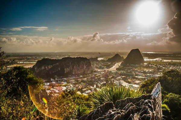 Vue depuis les montagnes de marbre, Da Nang, Vietnam — Photo