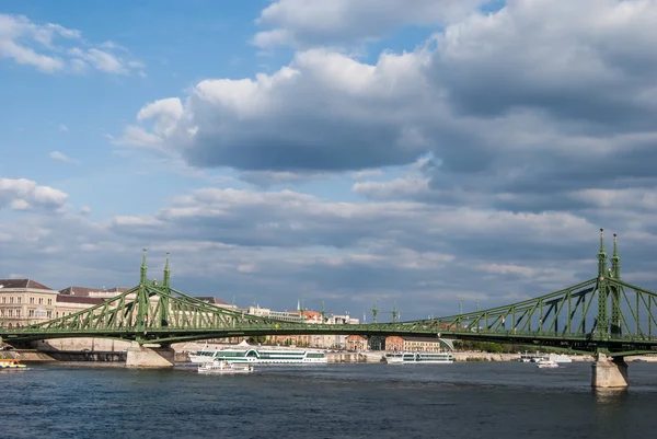 Liberty Bridge in Budapest — Stock Photo, Image