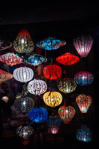 Nachtlaternen in der Altstadt von Hoi an — Stockfoto