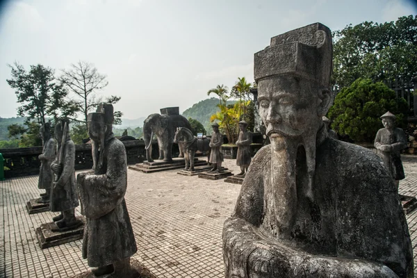 Tomb of Khai Dinh emperor in Hue, Vietnam. — Stock Photo, Image