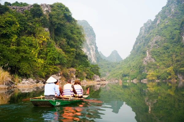 Trang An grutas — Foto de Stock