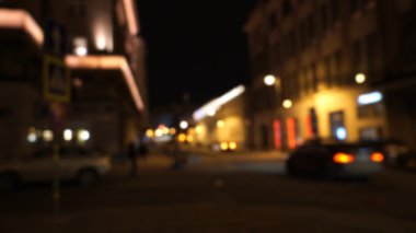 Odaklanamayan gece trafik ışıkları