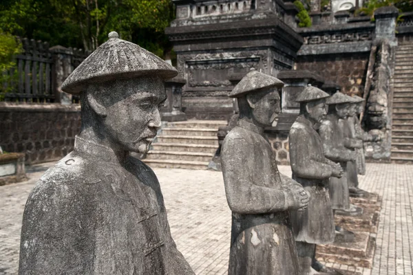 Grab des khai dinh Kaisers im Farbton, Vietnam. — Stockfoto