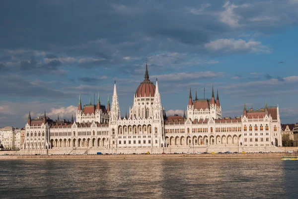 Palais du Parlement de Budapest — Photo