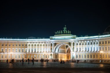 Saint Petersburg, Rusya 'daki Saray Meydanı.