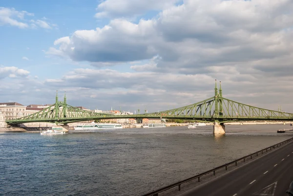 Liberty Bridge in Budapest — Stock Photo, Image