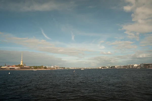 Peter and Paul Fortress  in Saint-Petersburg — Stock Photo, Image