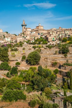 Küçük kasaba Valldemossa güzel görünümü