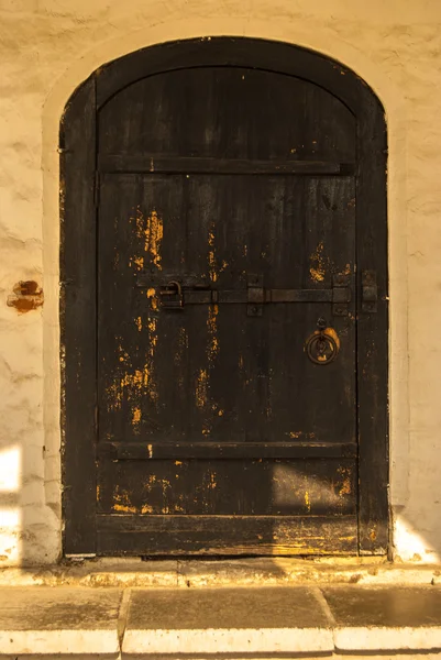 Puerta de madera vieja — Foto de Stock