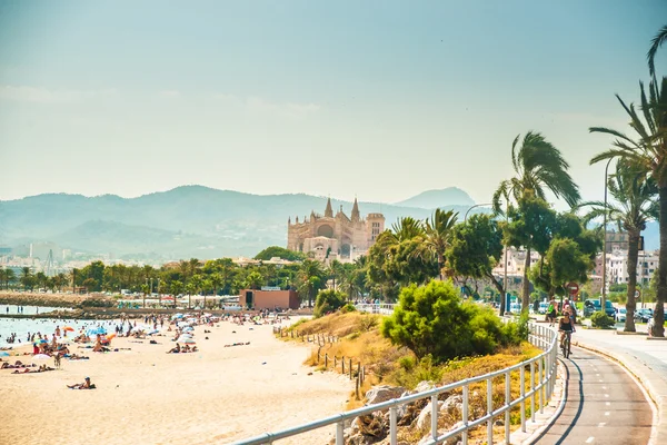 Weergave van het strand van Palma de Mallorca — Stockfoto